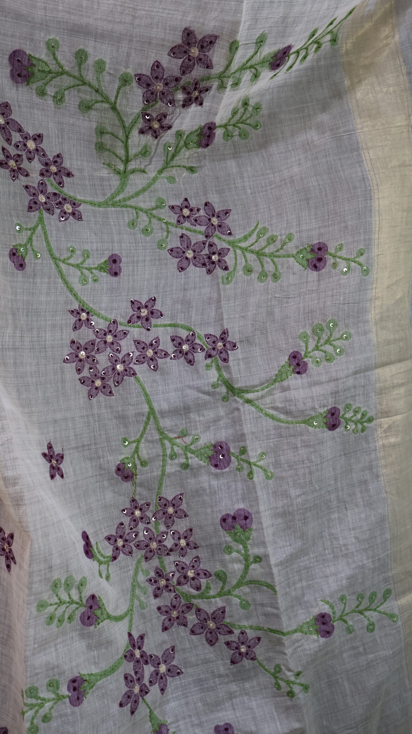 Light Grey Linen Chanderi Saree with Handcrafted French Knot Embroidery - Image 3