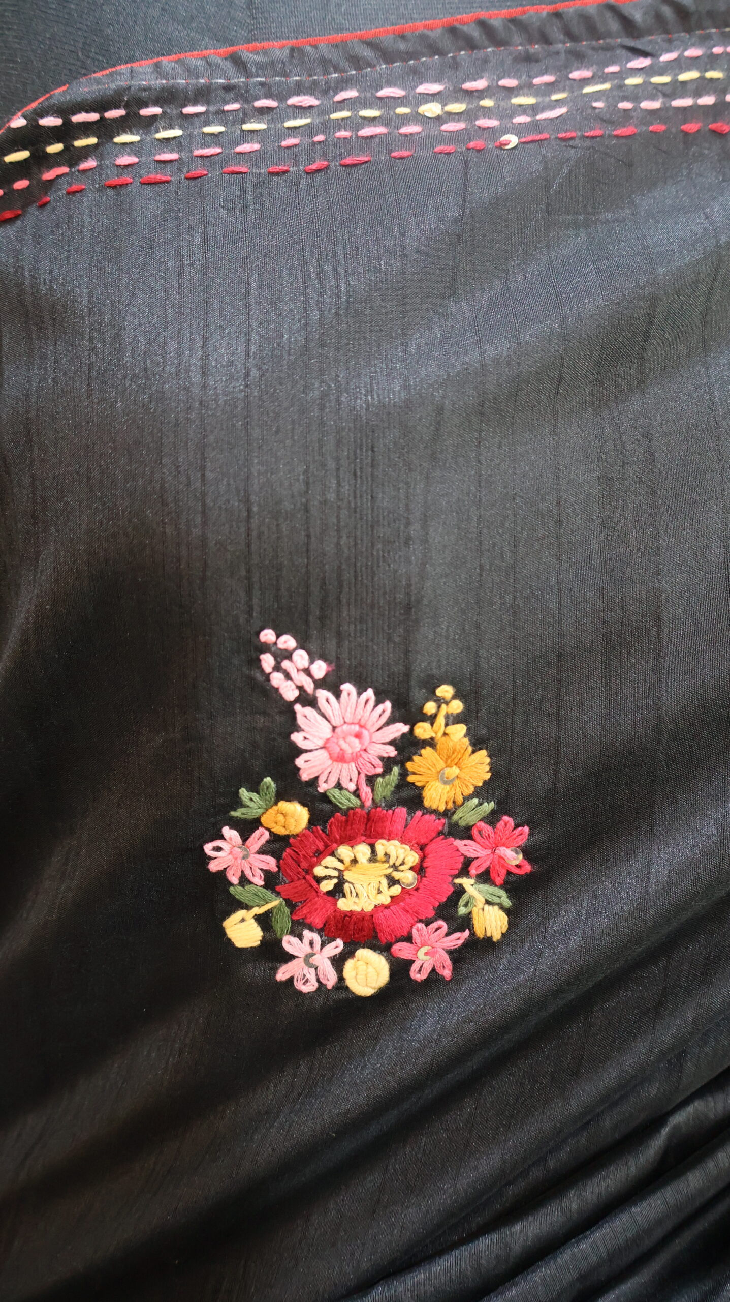 Black Half Tussar Saree with Floral Embroidery, French Knots & Sequin Work - Image 4