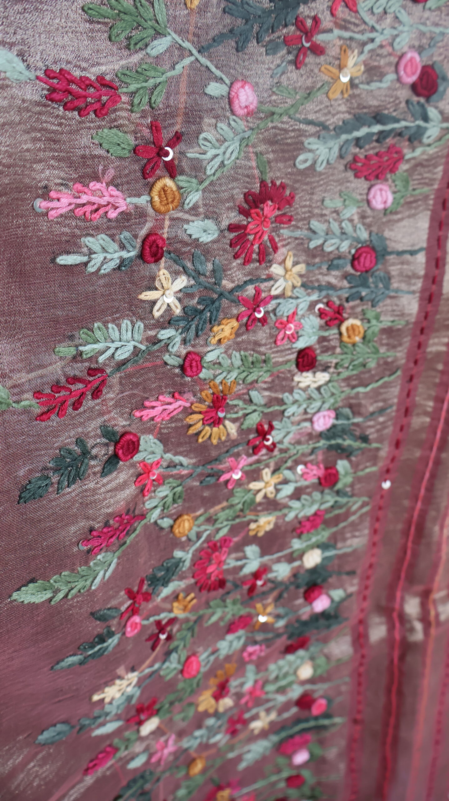 Handcrafted Crush Tissue Saree with Bullion & Kantha Stitch Work -Peach - Image 3